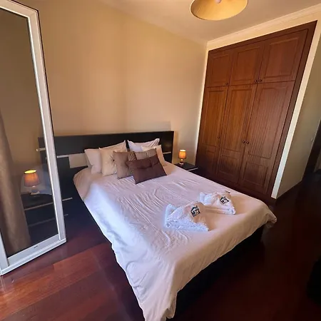 Deluxe Casal 3* Funchal (Madeira)